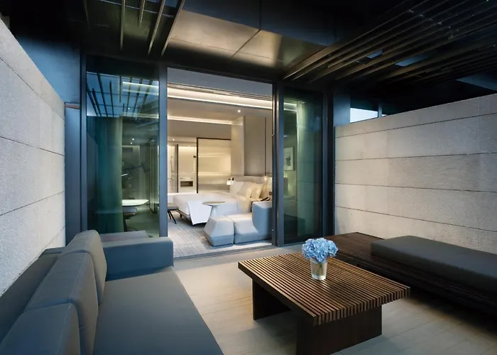 Executive King Room